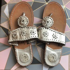 Jack Rogers Flat Sandal Color Platinum Size 3 Kids